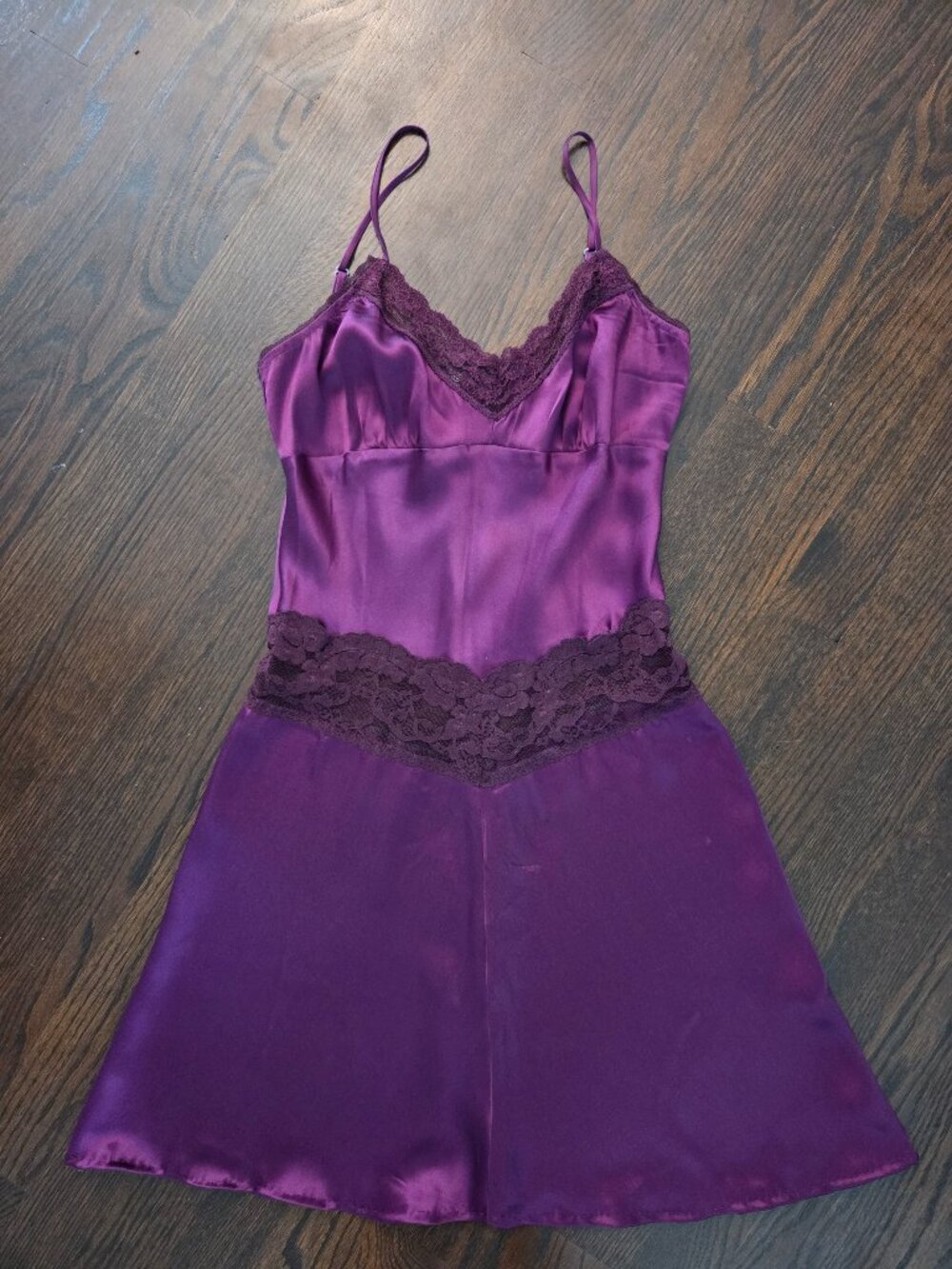 Women's Guess purple 100% silk slip/dress XS